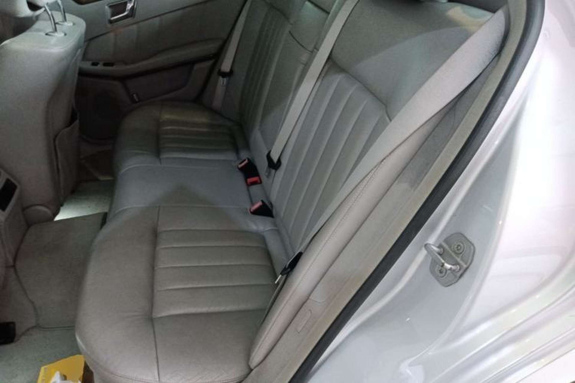 Used Mercedes-Benz E-Class 2009 E 300 Elegant Model Left Rear Seat