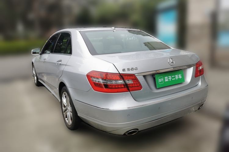 Used Mercedes-Benz E-Class 2009 E 300 Fashion Model Rear Left 45 Deg
