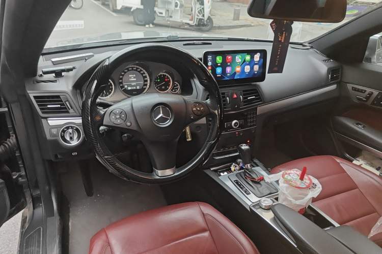 Used Mercedes-Benz E-Class 2009 E 350 Coupe Center Console