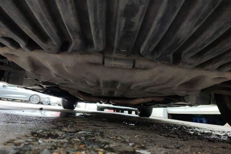 Used Mercedes-Benz E-Class 2009 E 300 Fashion Model Chassis Front