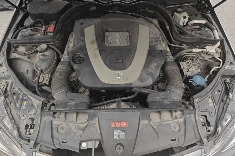 Used Mercedes-Benz E-Class 2009 E 350 Coupe Engine Bay