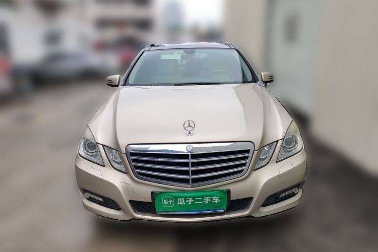 Used Mercedes-Benz E-Class 2009 E 300 Fashion Model Front