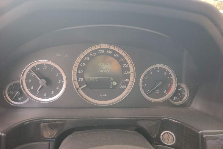Used Mercedes-Benz E-Class 2009 E 300 Elegant Model Odometer Close Up