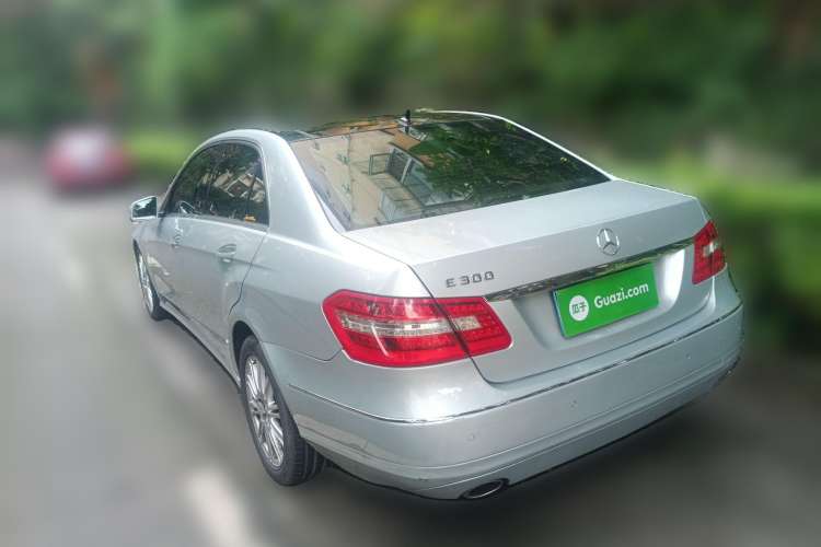 Used Mercedes-Benz E-Class 2009 E 300 Elegant Model Rear Left 45 Deg