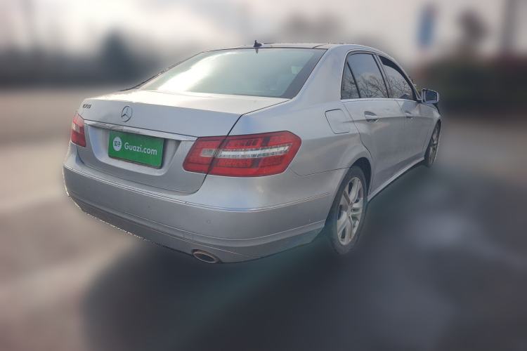 Used Mercedes-Benz E-Class 2009 E 300 Elegant Model Rear Right 45 Deg