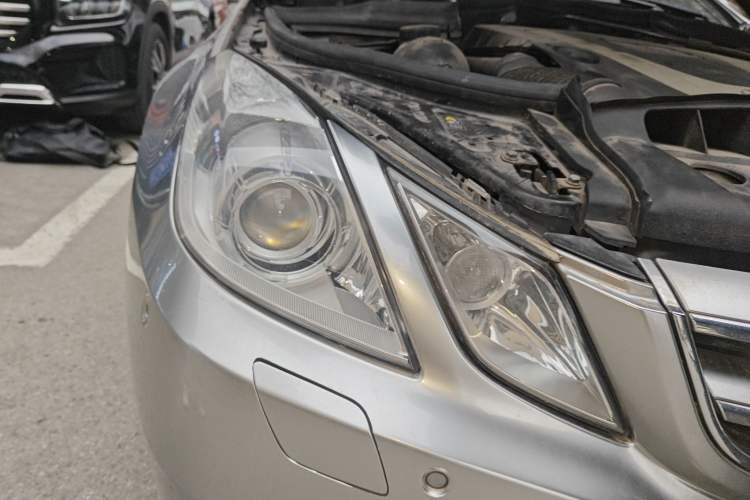 Used Mercedes-Benz E-Class 2009 E 350 Coupe Right Front Headlight