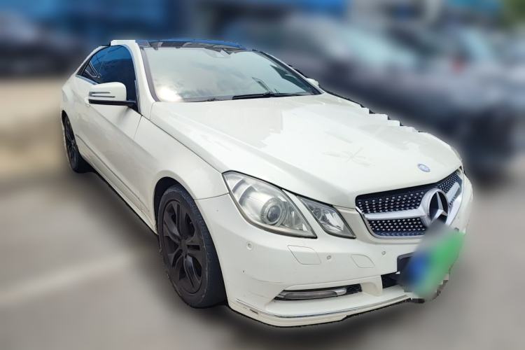 Used Mercedes-Benz E-Class 2009 E 350 Coupe Front Right 45 Deg