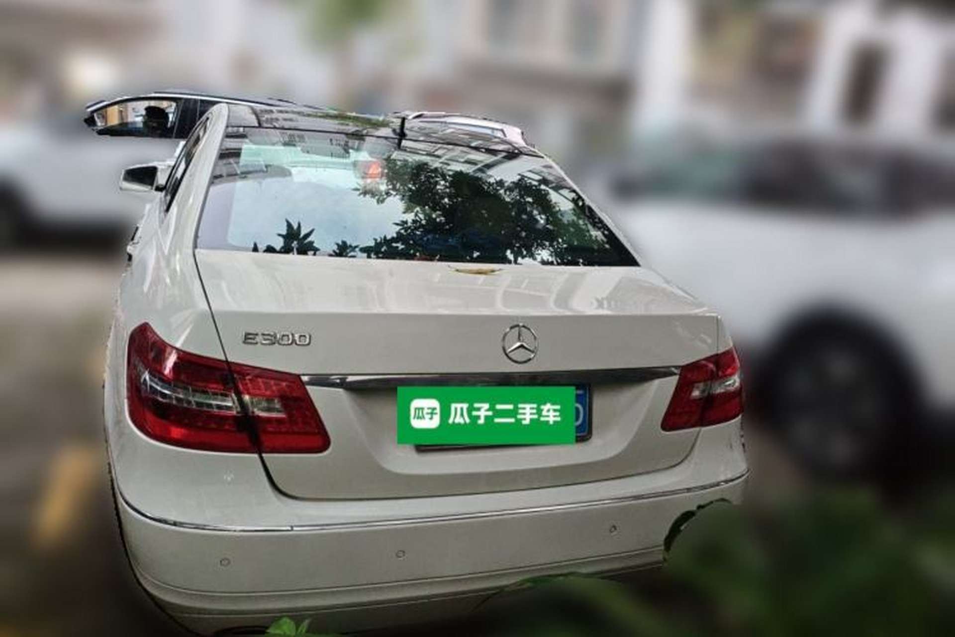 Used Mercedes-Benz E-Class 2009 E 300 Elegant Model Rear