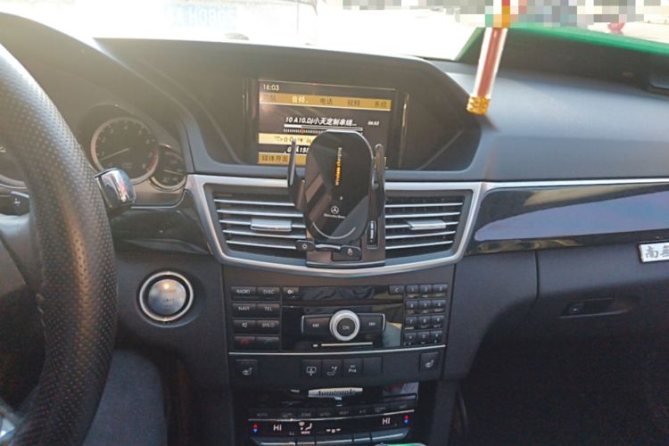Used Mercedes-Benz E-Class 2010 E 300 L Fashion Model Audio And AC Panel