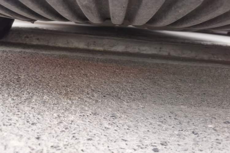 Used Mercedes-Benz E-Class 2010 E 300 L Fashion Model Chassis Front