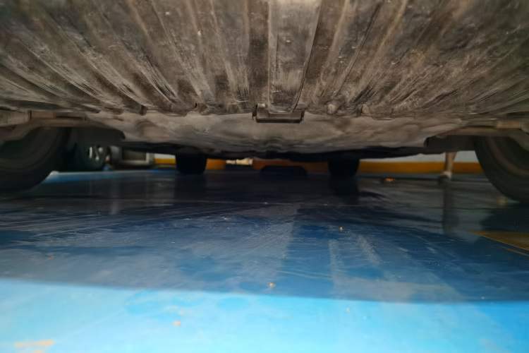 Used Mercedes-Benz E-Class 2010 E 260 CGI Fashion Model Chassis Front