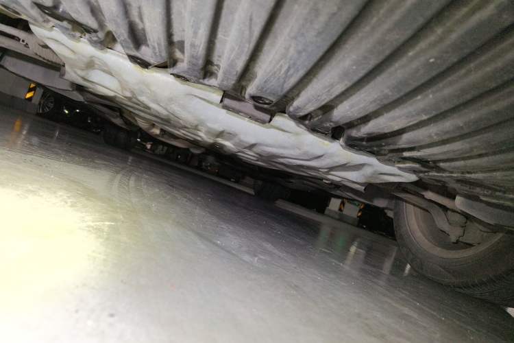 Used Mercedes-Benz E-Class 2010 E 200 CGI Elegant Model Chassis Front