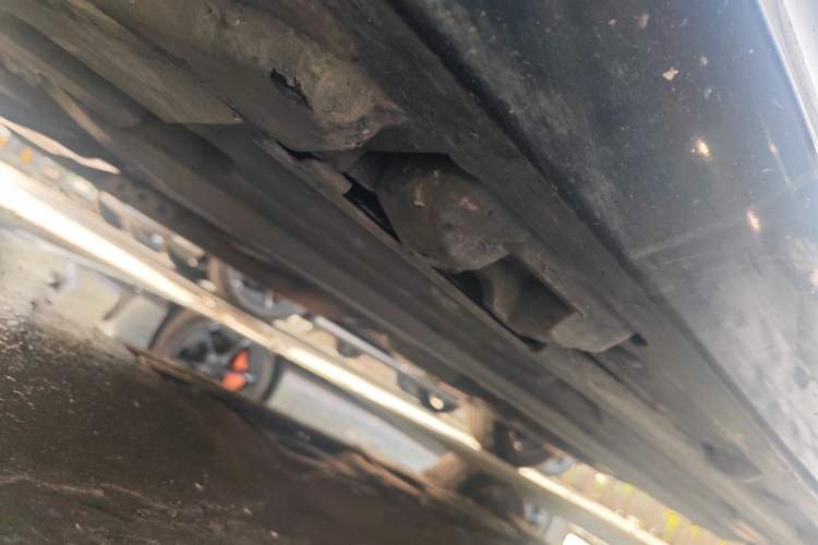 Used Mercedes-Benz E-Class 2010 E 260 CGI Coupe Chassis Front Left