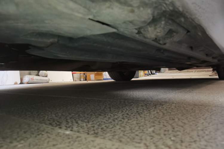 Used Mercedes-Benz E-Class 2010 E 260 CGI Coupe Chassis Front Left
