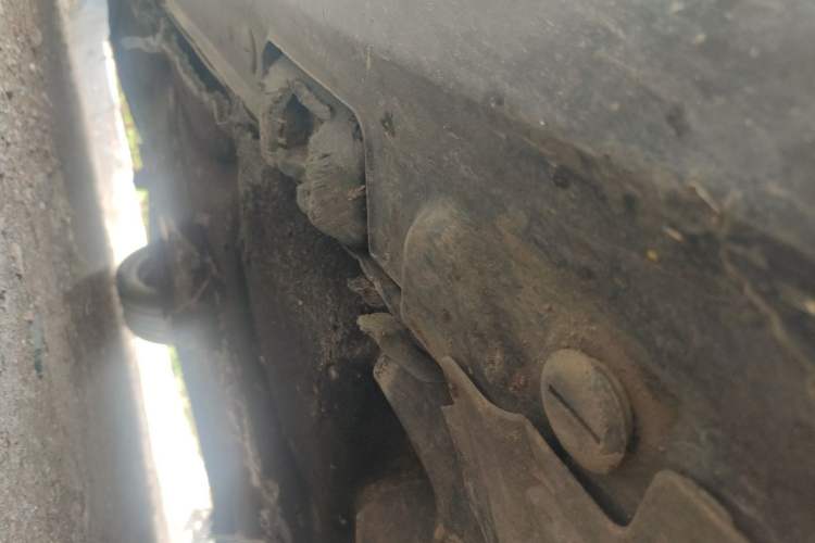 Used Mercedes-Benz E-Class 2010 E 300 L Fashion Model Chassis Front Right