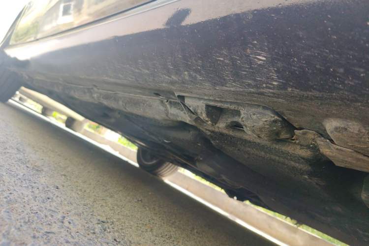 Used Mercedes-Benz E-Class 2010 E 300 L Fashion Model Chassis Front Right