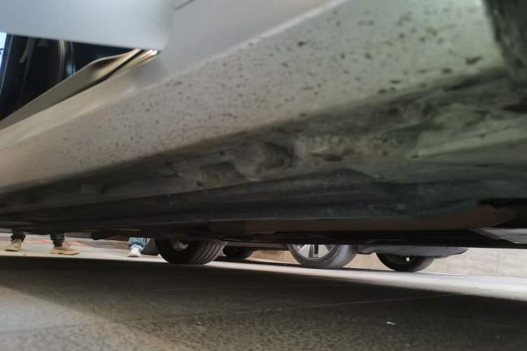 Used Mercedes-Benz E-Class 2010 E 260 CGI Coupe Chassis Front Right