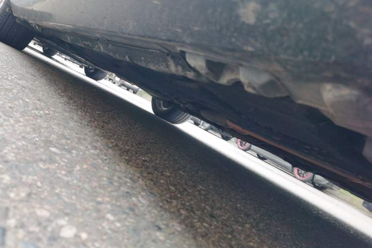 Used Mercedes-Benz E-Class 2010 E 260 L CGI Elegant Model Chassis Front Right