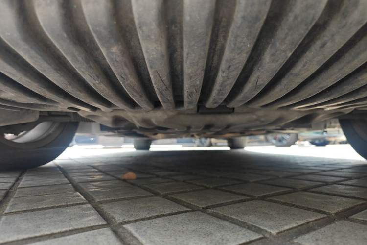 Used Mercedes-Benz E-Class 2010 E 300 L Fashion Model Chassis Front