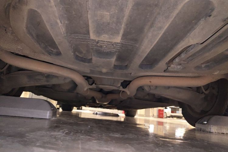 Used Mercedes-Benz E-Class 2010 E 300 L Fashion Model Chassis Rear
