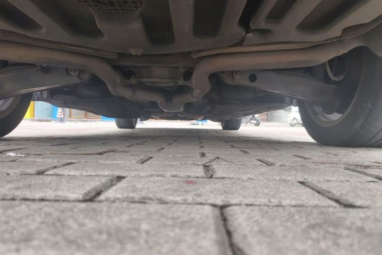 Used Mercedes-Benz E-Class 2010 E 300 L Fashion Model Chassis Rear