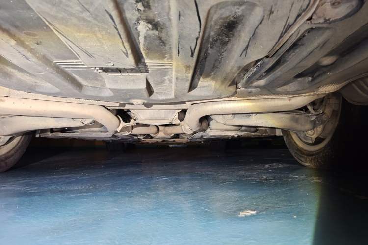 Used Mercedes-Benz E-Class 2010 E 300 L Fashion Model Chassis Rear