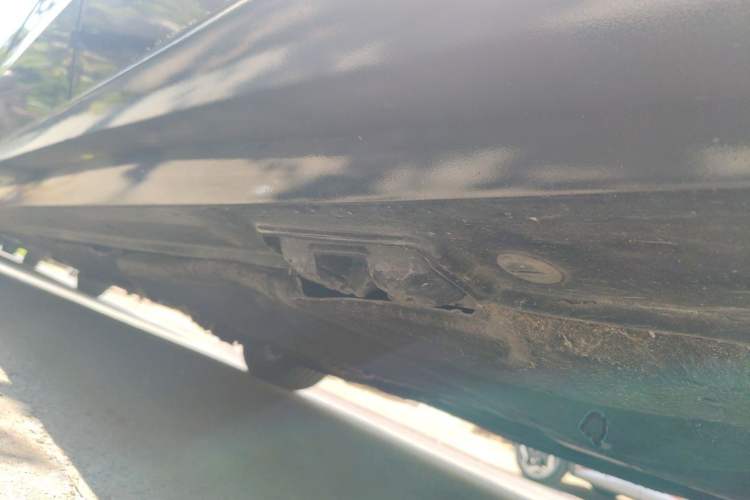 Used Mercedes-Benz E-Class 2010 E 300 L Fashion Model Chassis Rear Left