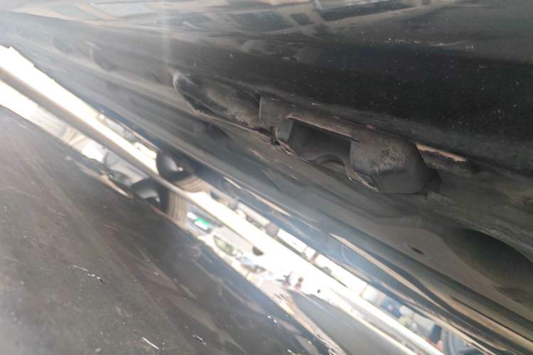 Used Mercedes-Benz E-Class 2010 E 260 CGI Coupe Chassis Rear Left