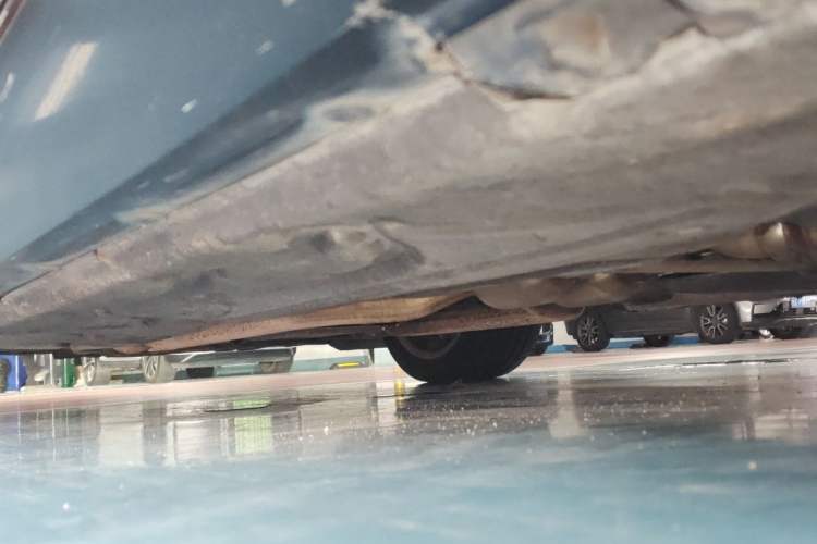 Used Mercedes-Benz E-Class 2010 E 300 Fashion Luxury Edition Chassis Rear Left