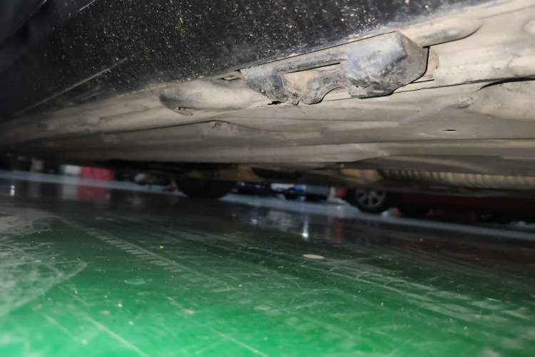 Used Mercedes-Benz E-Class 2010 E 260 CGI Coupe Chassis Rear Left