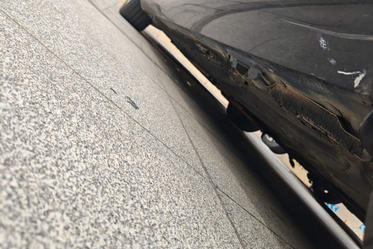 Used Mercedes-Benz E-Class 2010 E 300 L Fashion Model Chassis Rear Left