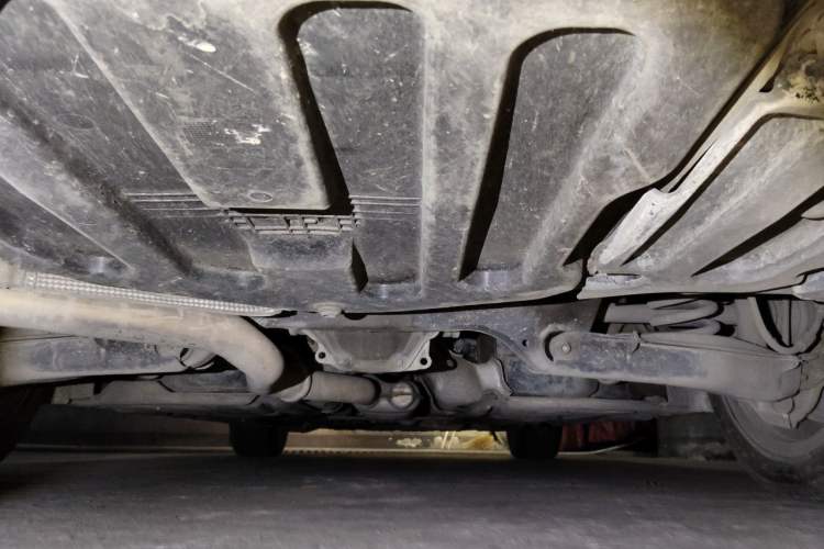Used Mercedes-Benz E-Class 2010 E 200 CGI Elegant Model Chassis Rear