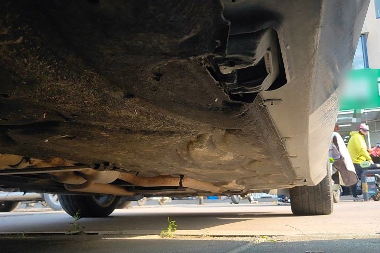 Used Mercedes-Benz E-Class 2010 E 300 L Fashion Model Chassis Rear Right