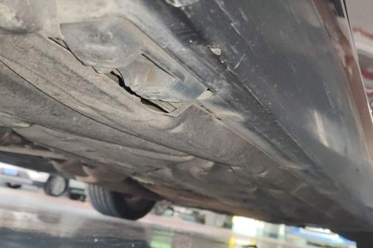 Used Mercedes-Benz E-Class 2010 E 300 Fashion Luxury Edition Chassis Rear Right