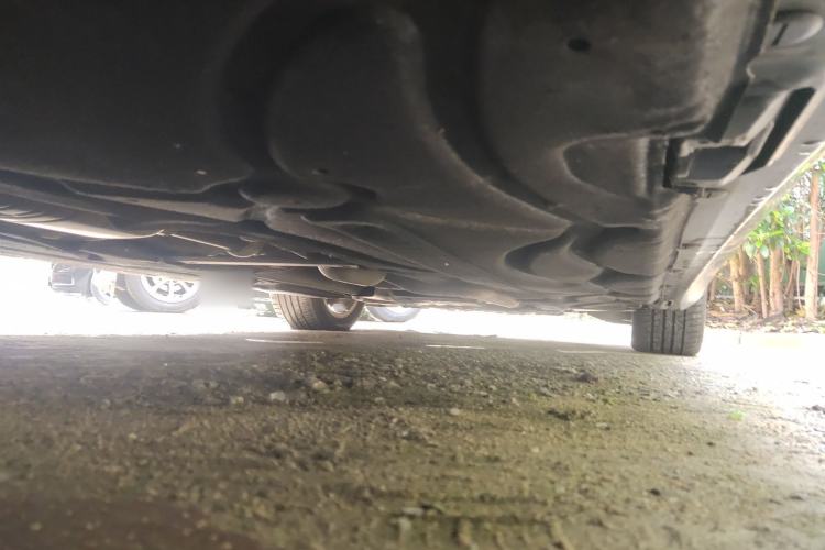 Used Mercedes-Benz E-Class 2010 E 260 L CGI Elegant Model Chassis Rear Right