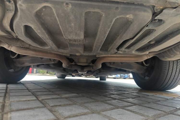Used Mercedes-Benz E-Class 2010 E 300 L Fashion Model Chassis Rear