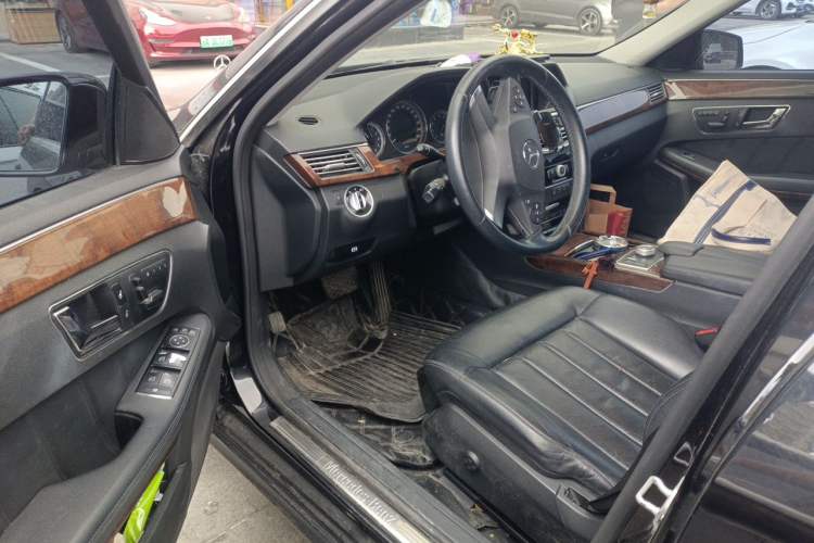 Used Mercedes-Benz E-Class 2010 E 300 L Fashion Model Driver Seat