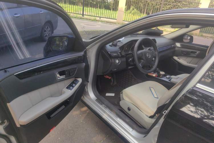 Used Mercedes-Benz E-Class 2010 E 300 L Fashion Model Driver Seat