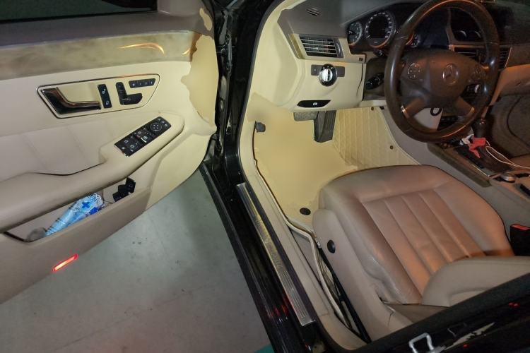Used Mercedes-Benz E-Class 2010 E 200 CGI Elegant Model Driver Seat