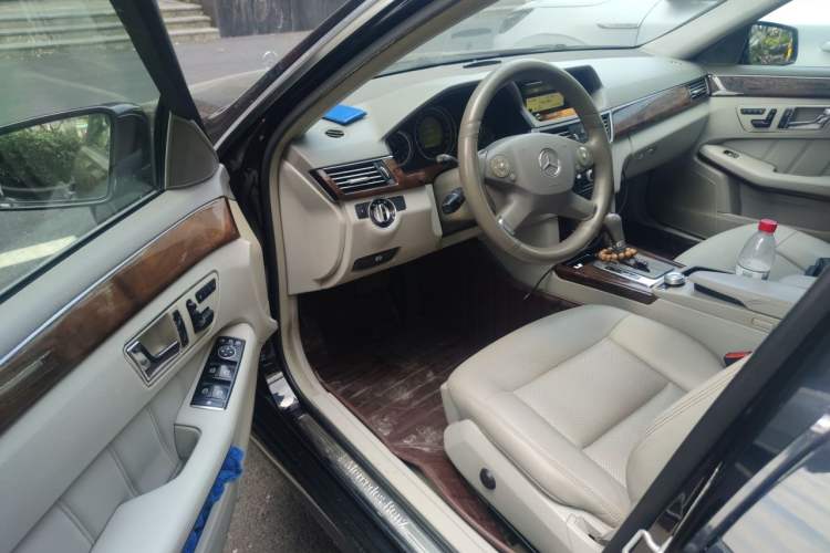 Used Mercedes-Benz E-Class 2010 E 260 L CGI Elegant Model Driver Seat