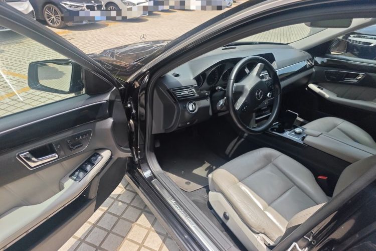 Used Mercedes-Benz E-Class 2010 E 300 L Fashion Model Driver Seat