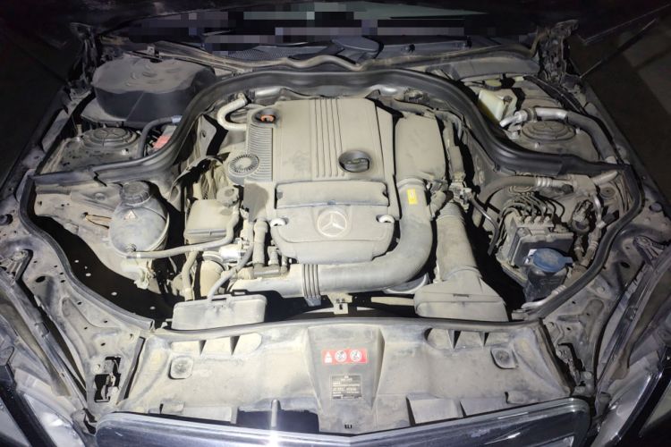 Used Mercedes-Benz E-Class 2010 E 200 CGI Elegant Model Engine Bay