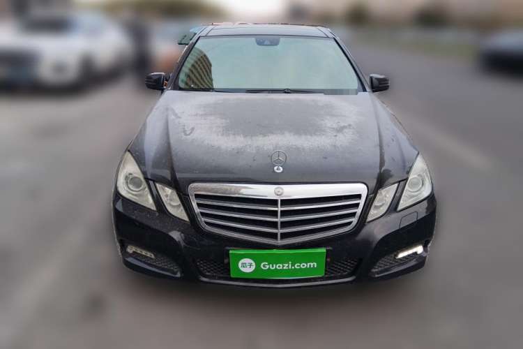 Used Mercedes-Benz E-Class 2010 E 300 Fashion Luxury Edition Front