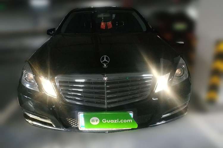 Used Mercedes-Benz E-Class 2010 E 200 CGI Elegant Model Front