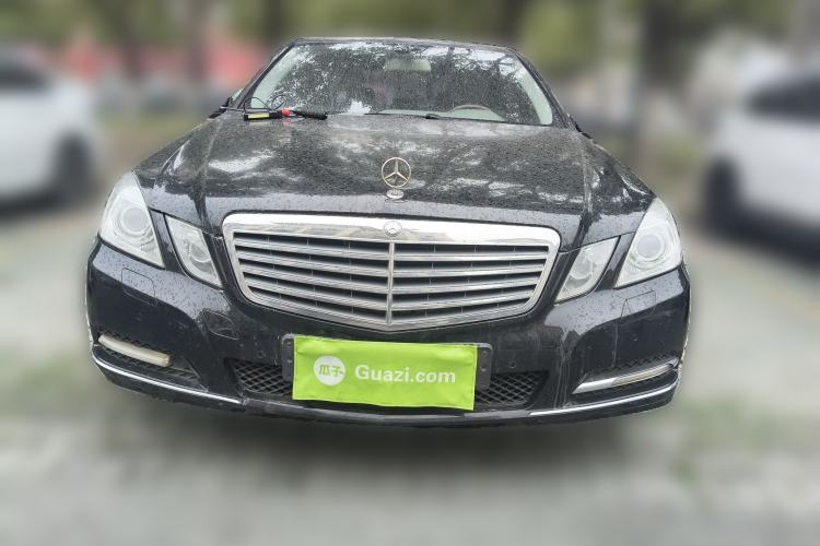 Used Mercedes-Benz E-Class 2010 E 200 CGI Elegant Model Front