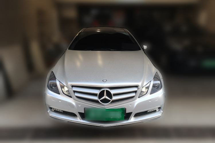 Used Mercedes-Benz E-Class 2010 E 260 CGI Coupe Front