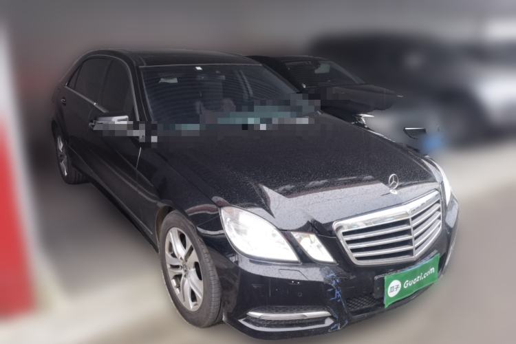 Used Mercedes-Benz E-Class 2010 E 300 L Fashion Model Front Right 45 Deg