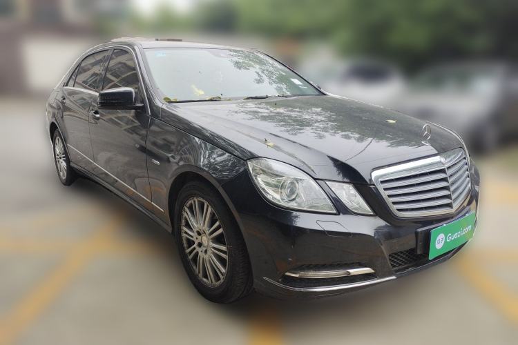 Used Mercedes-Benz E-Class 2010 E 260 L CGI Elegant Model Front Right 45 Deg