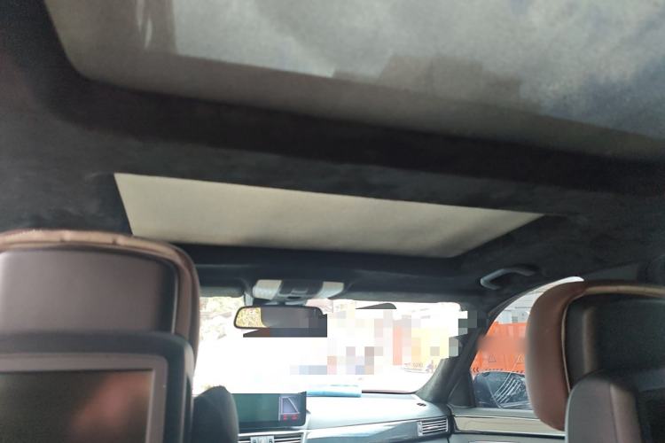 Used Mercedes-Benz E-Class 2010 E 300 L Fashion Model Headliner