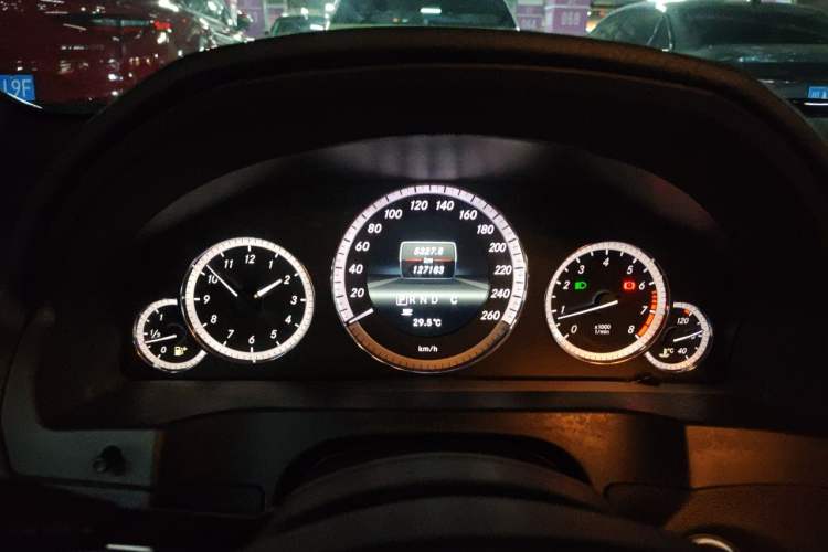 Used Mercedes-Benz E-Class 2010 E 260 CGI Coupe Instrument Cluster